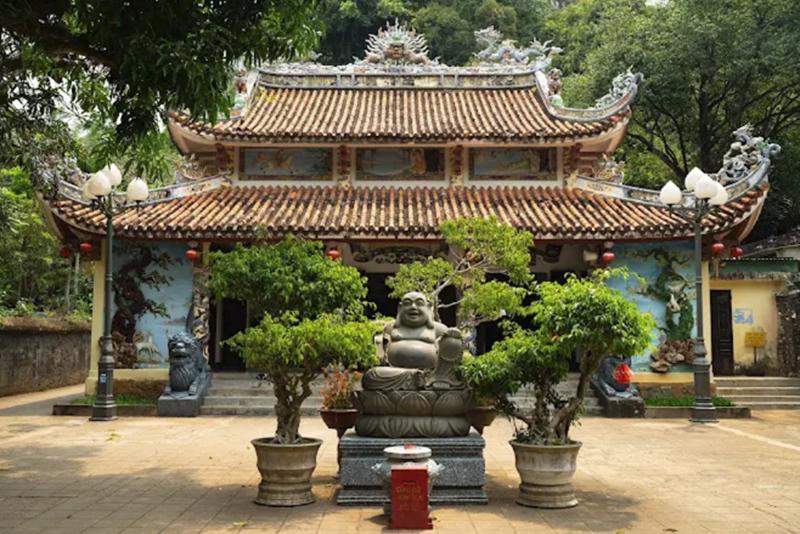 Chùa Tam Thai cổ kính giữa núi đá, điểm nhấn tâm linh đặc sắc của quần thể Ngũ Hành Sơn